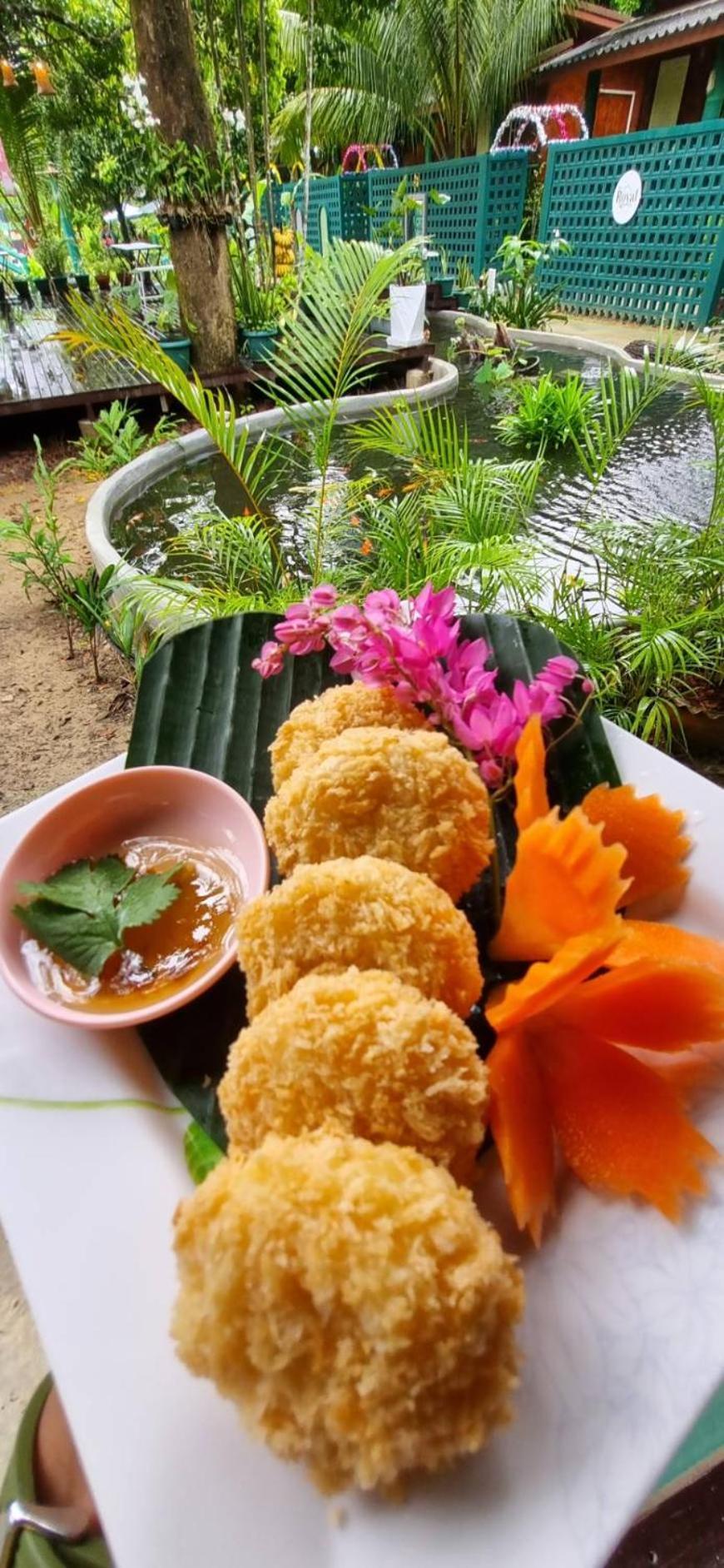 The Royal Bamboo Lodges - Sha Certified Khao Sok National Park Eksteriør bilde