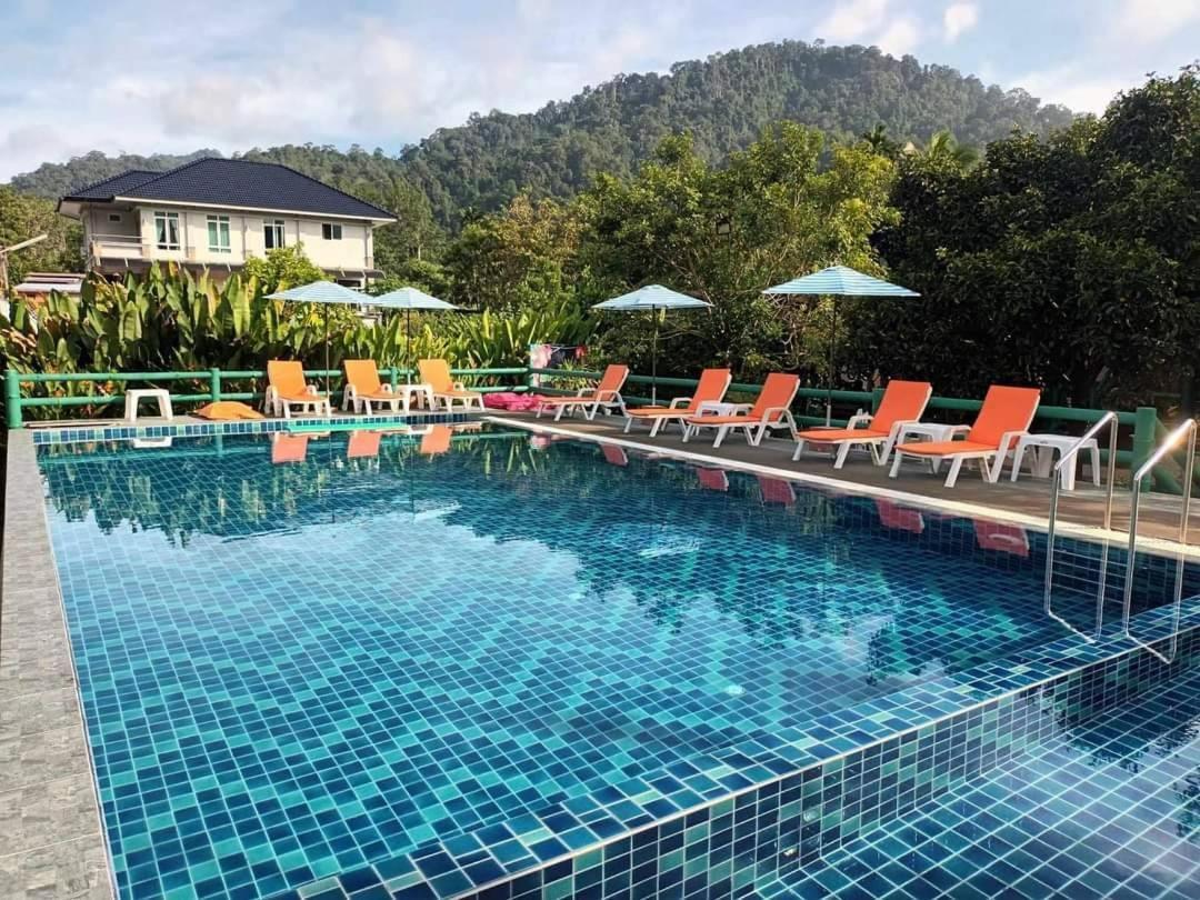 The Royal Bamboo Lodges - Sha Certified Khao Sok National Park Eksteriør bilde
