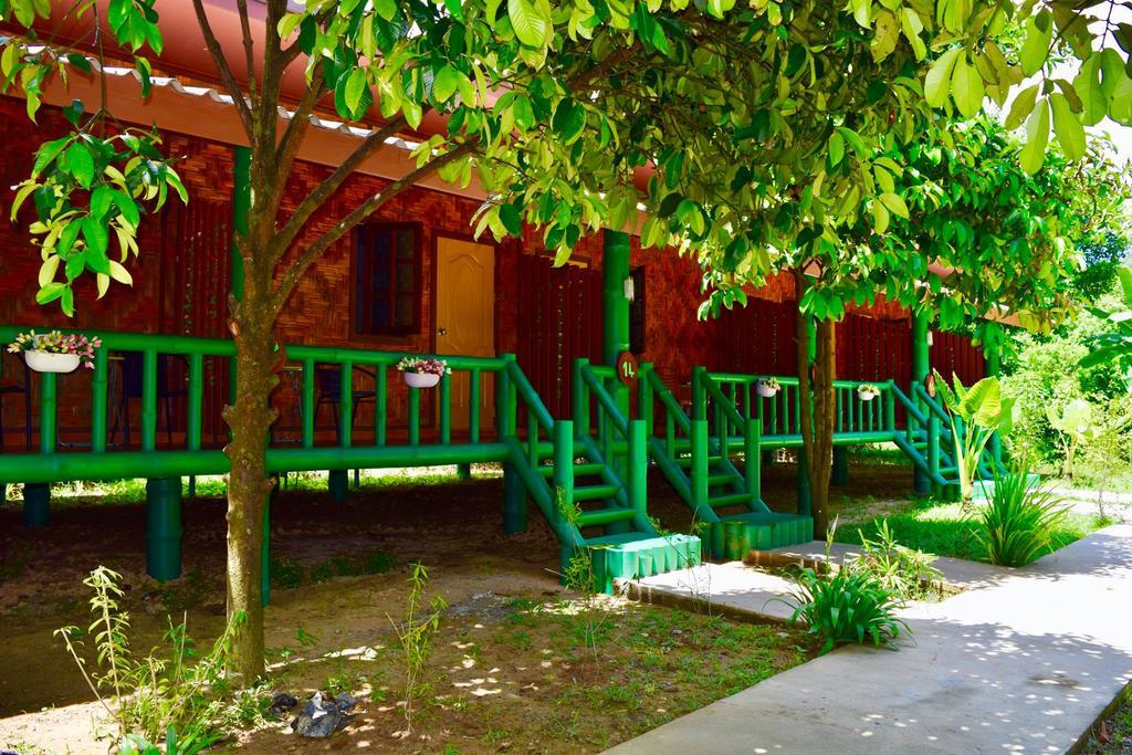 The Royal Bamboo Lodges - Sha Certified Khao Sok National Park Eksteriør bilde