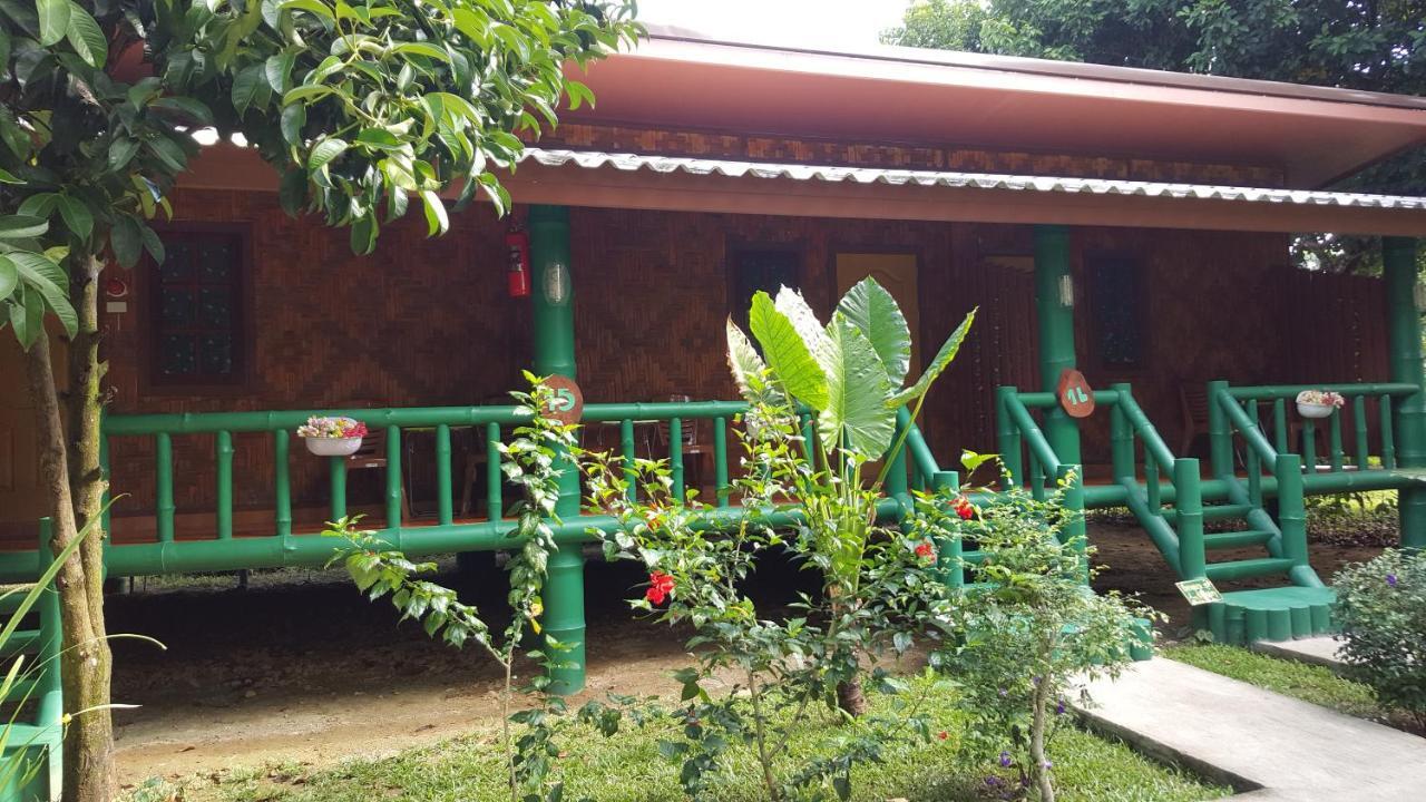 The Royal Bamboo Lodges - Sha Certified Khao Sok National Park Eksteriør bilde